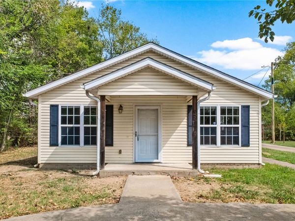 222 E 13th Street, Fayetteville, AR 72701
