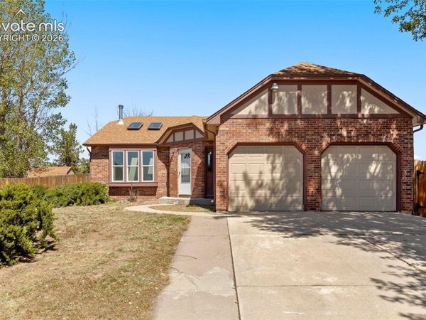 4537 Fenton Road, Colorado Springs, CO 80916