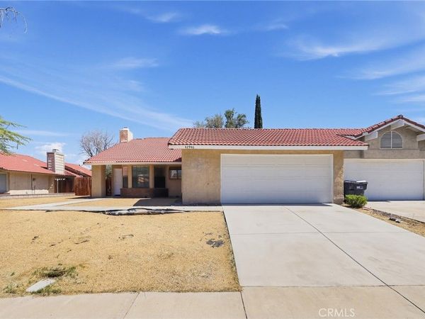 42946 39th Street W, Lancaster, CA 93536