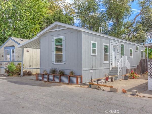 520 Pine Avenue, Unit 11, Goleta, CA 93117