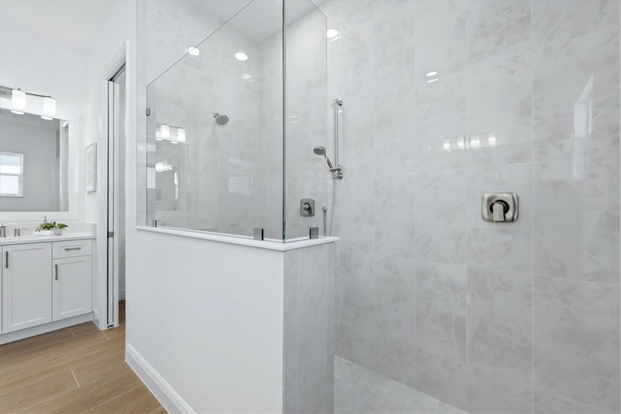 832 Blue Shell Loop, Sarasota, FL 34240 Photo