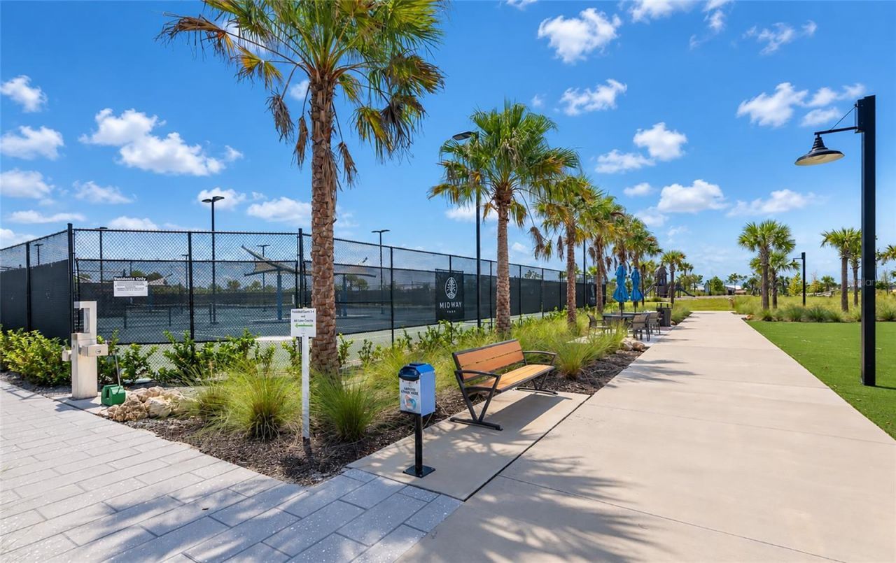 832 Blue Shell Loop, Sarasota, FL 34240 Photo