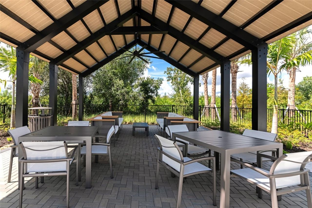 832 Blue Shell Loop, Sarasota, FL 34240 Photo