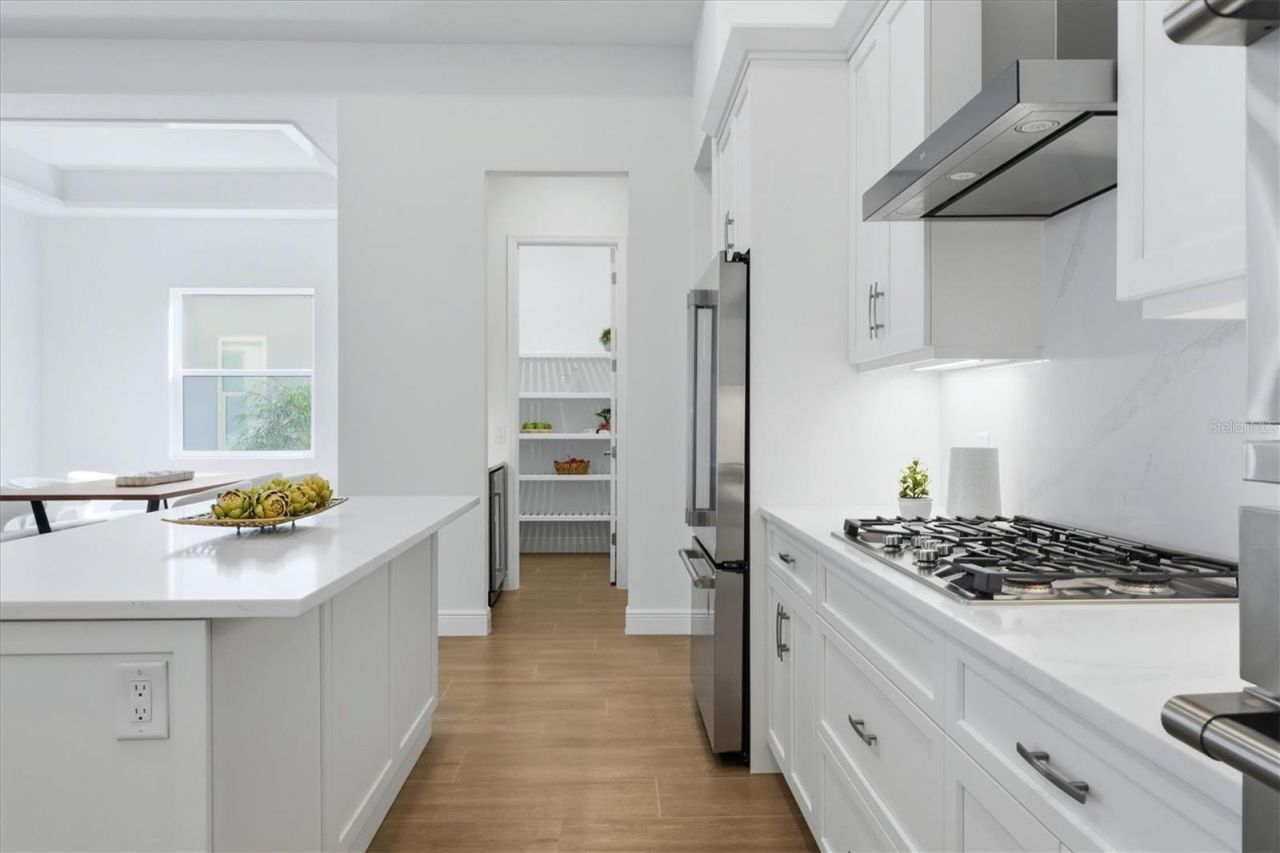 832 Blue Shell Loop, Sarasota, FL 34240 Photo