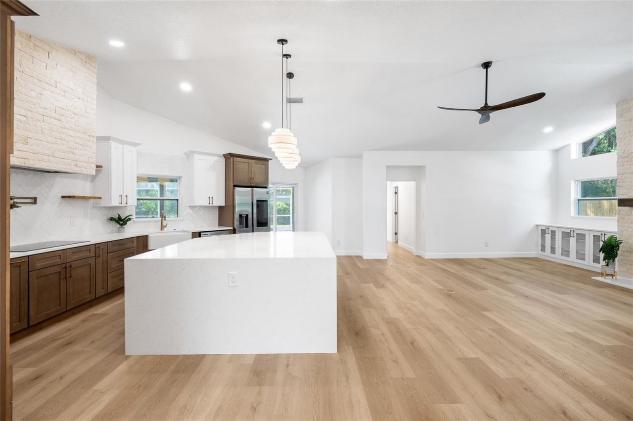 1384 Forestedge Boulevard, Oldsmar, FL 34677 Photo
