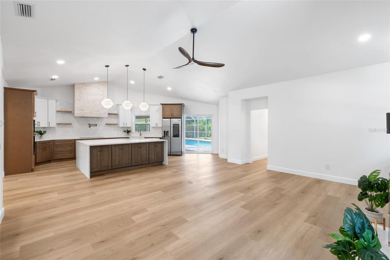 1384 Forestedge Boulevard, Oldsmar, FL 34677 Photo
