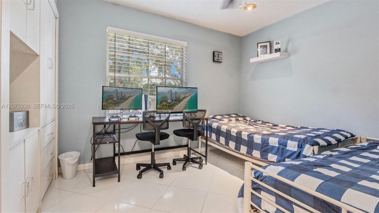 17251 NW 6th St, Pembroke Pines, FL 33029 Photo