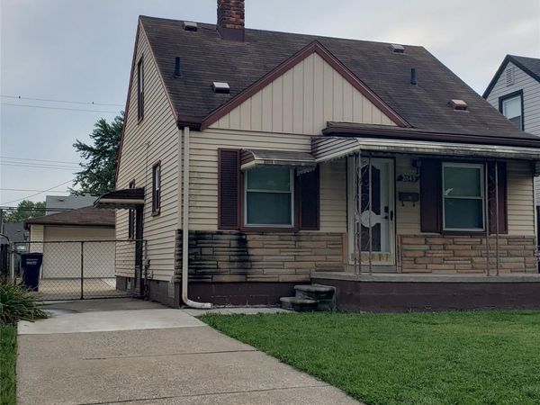 2043 Mill Street, Lincoln Park, Mi 48146