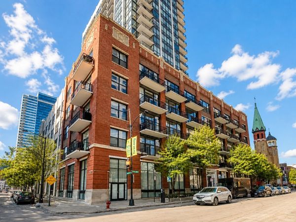 210 S Desplaines Street , Unit 2203, Chicago, IL 60661
