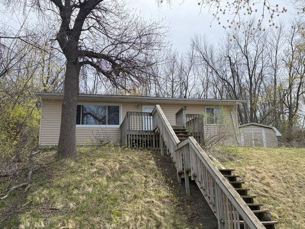 622 Valley Avenue SE, Valley City, ND 58072