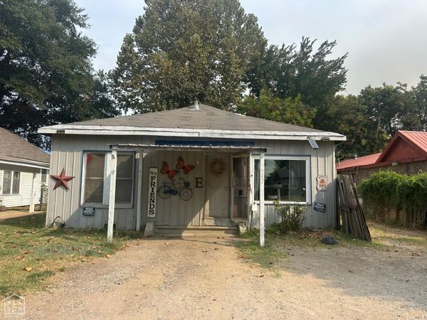 542 Main, Trumann, AR 72472