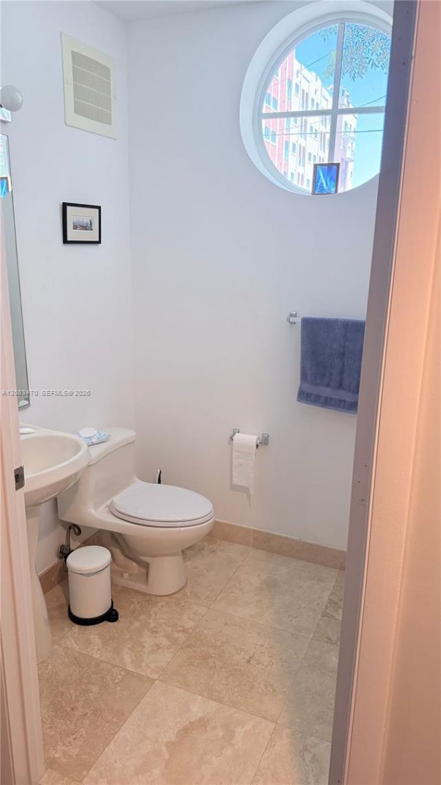 3232 SW 22nd Ter, Unit 113, Miami, FL 33145 Photo