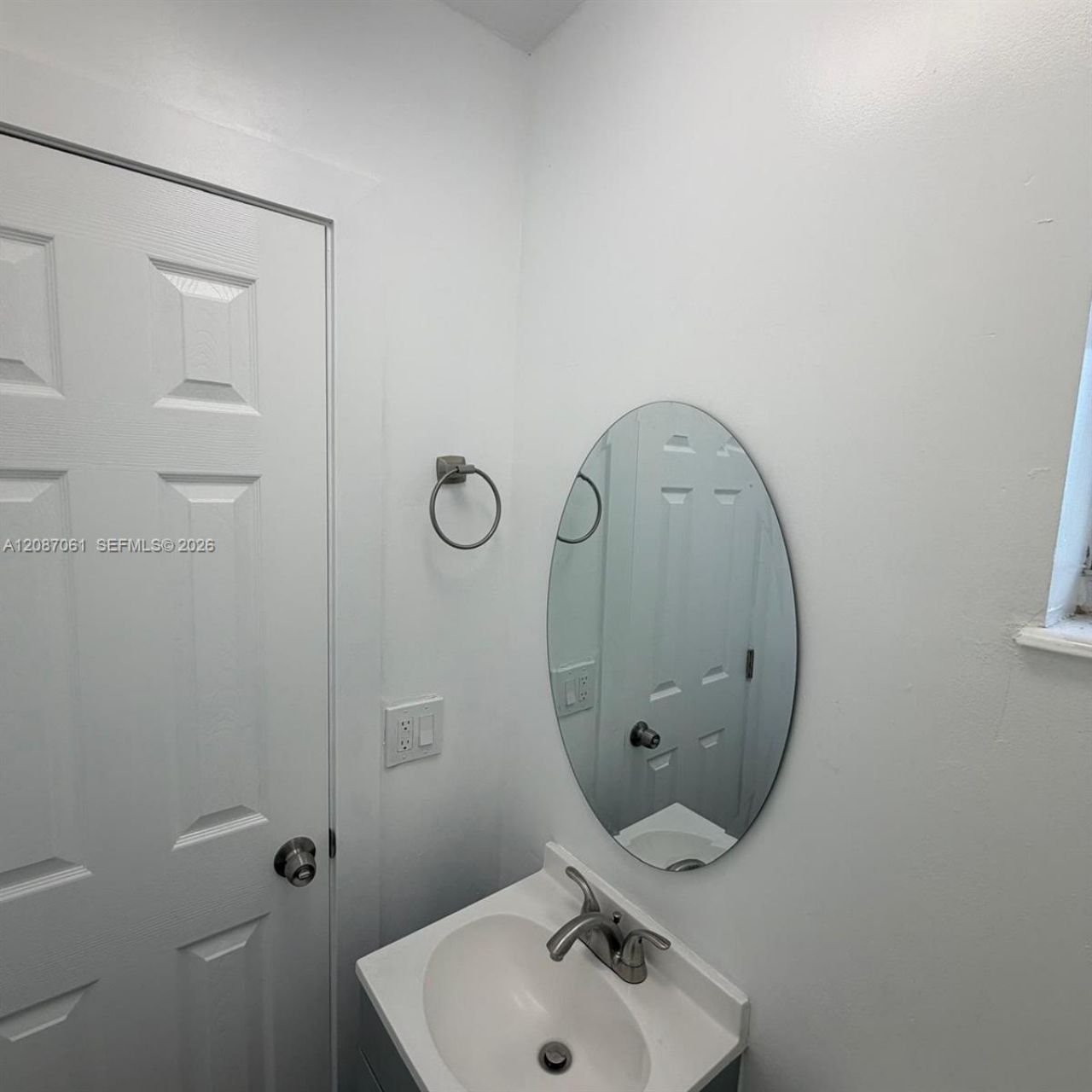 3932 NW 39th Ave, Lauderdale Lakes, FL 33309 Photo