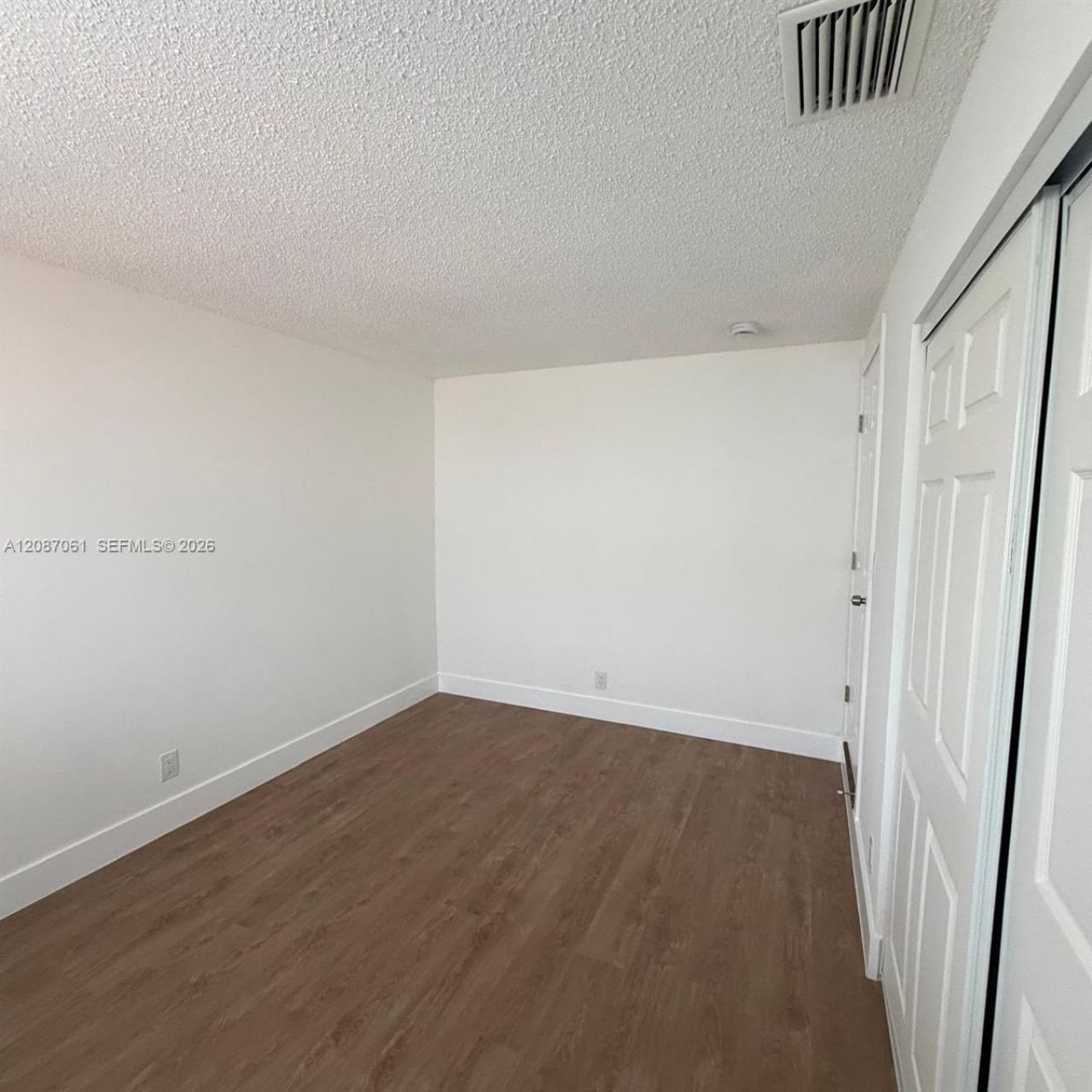 3932 NW 39th Ave, Lauderdale Lakes, FL 33309 Photo