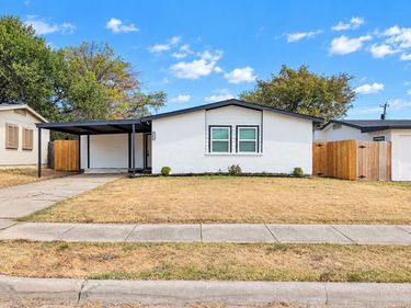 6163 Truman Drive, Fort Worth, TX 76112