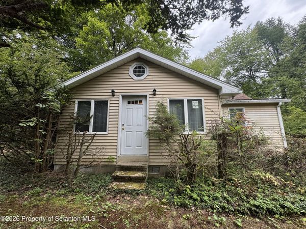 307 Elm Street, Dalton, PA 18414