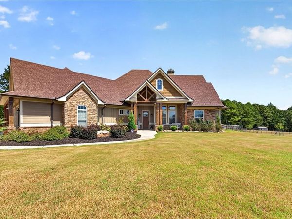 649 Clover Drive, Social Circle, GA 30025