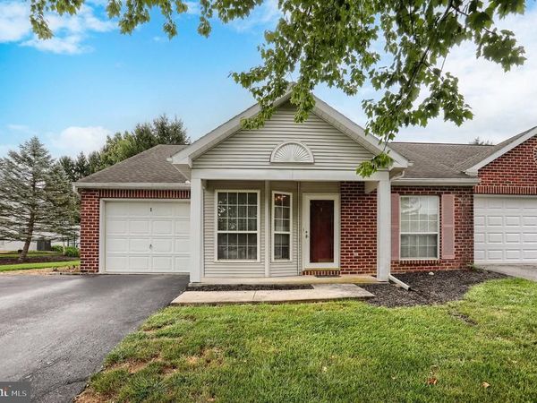1 THORNHILL COURT, CARLISLE, PA 17015