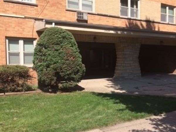 2420 W Berwyn Avenue , Unit 304, Chicago, IL 60625