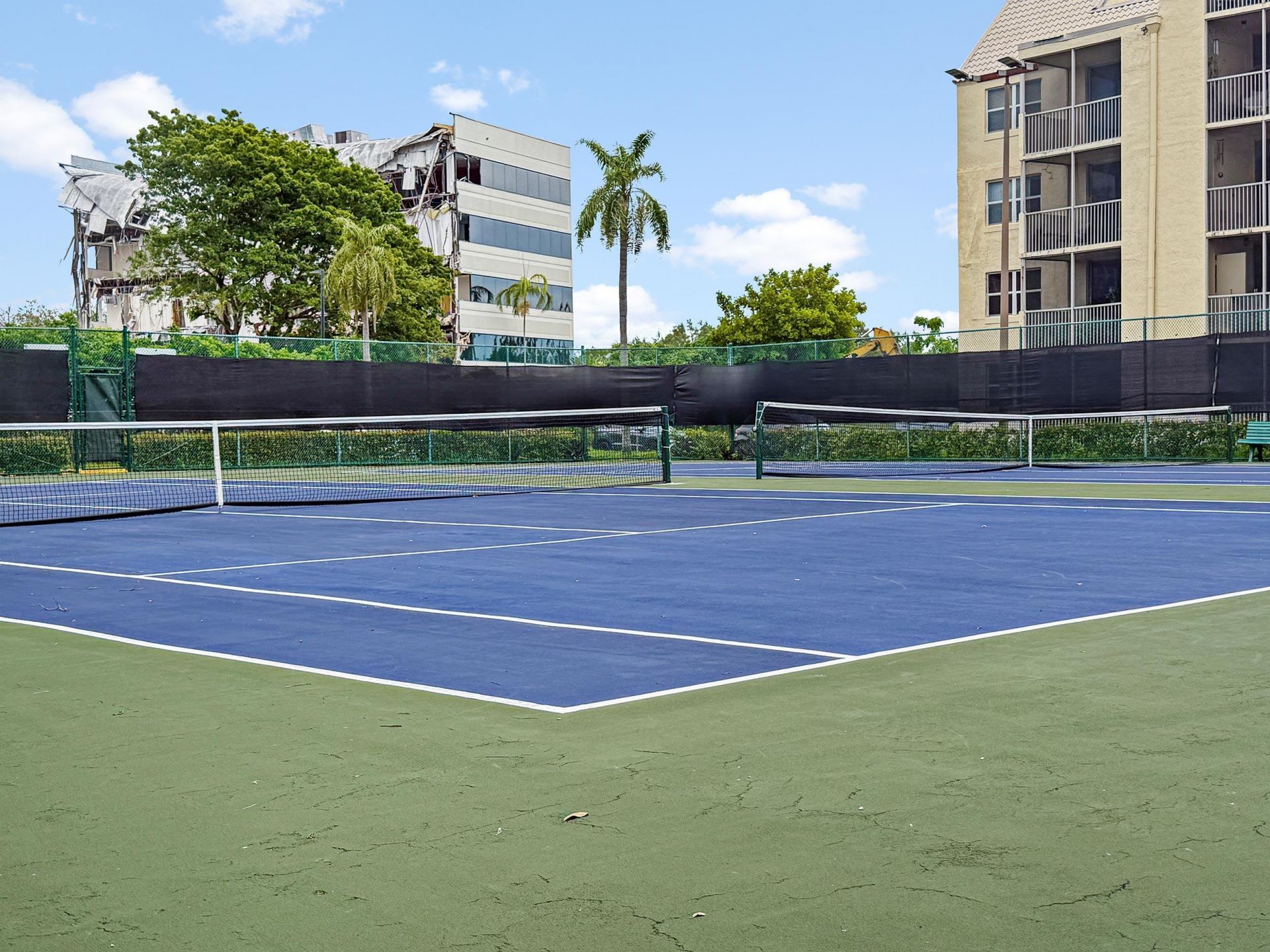 8290 Lake Drive, Unit 250, Doral, FL 33166 Photo