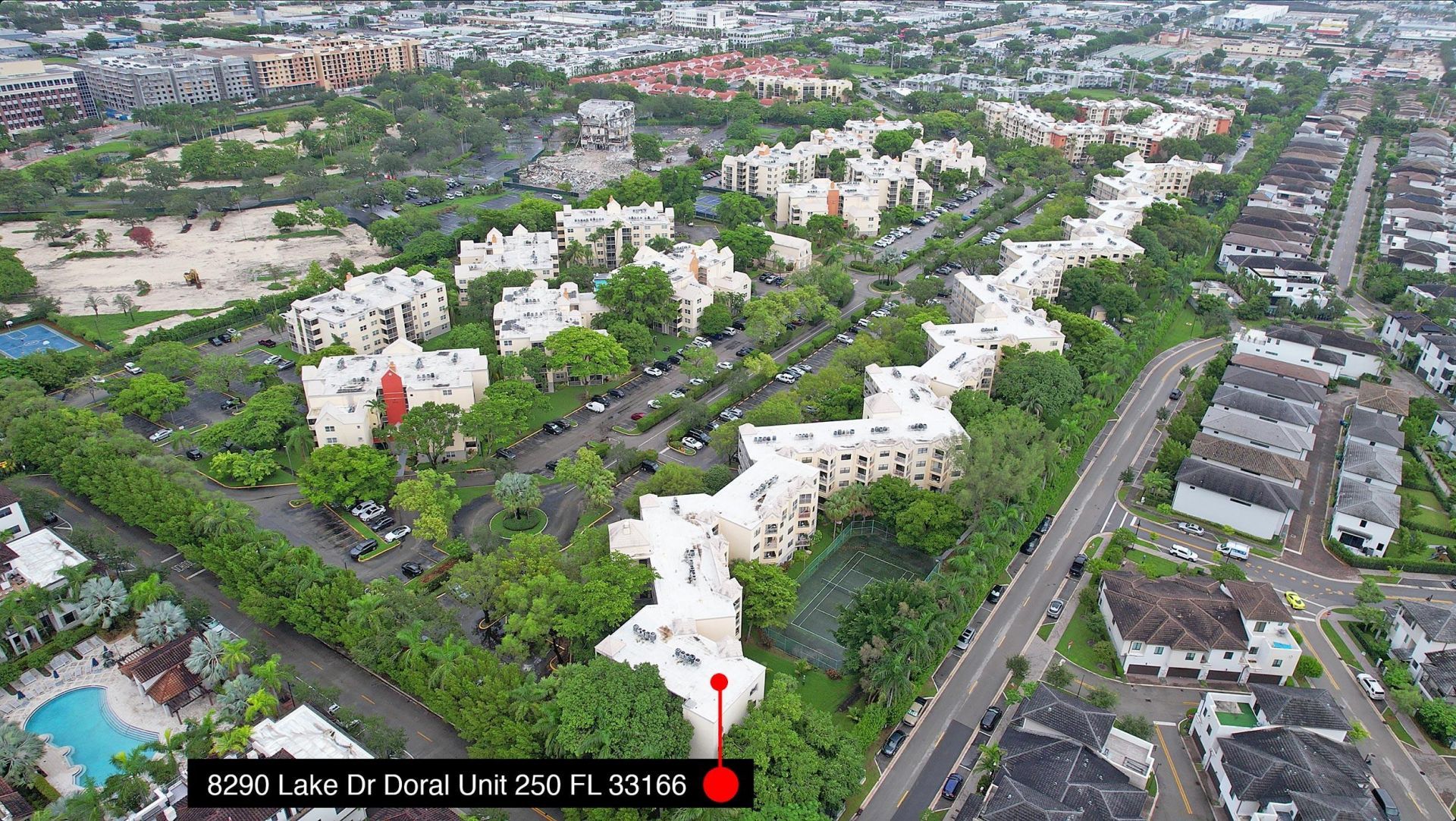 8290 Lake Drive, Unit 250, Doral, FL 33166 Photo