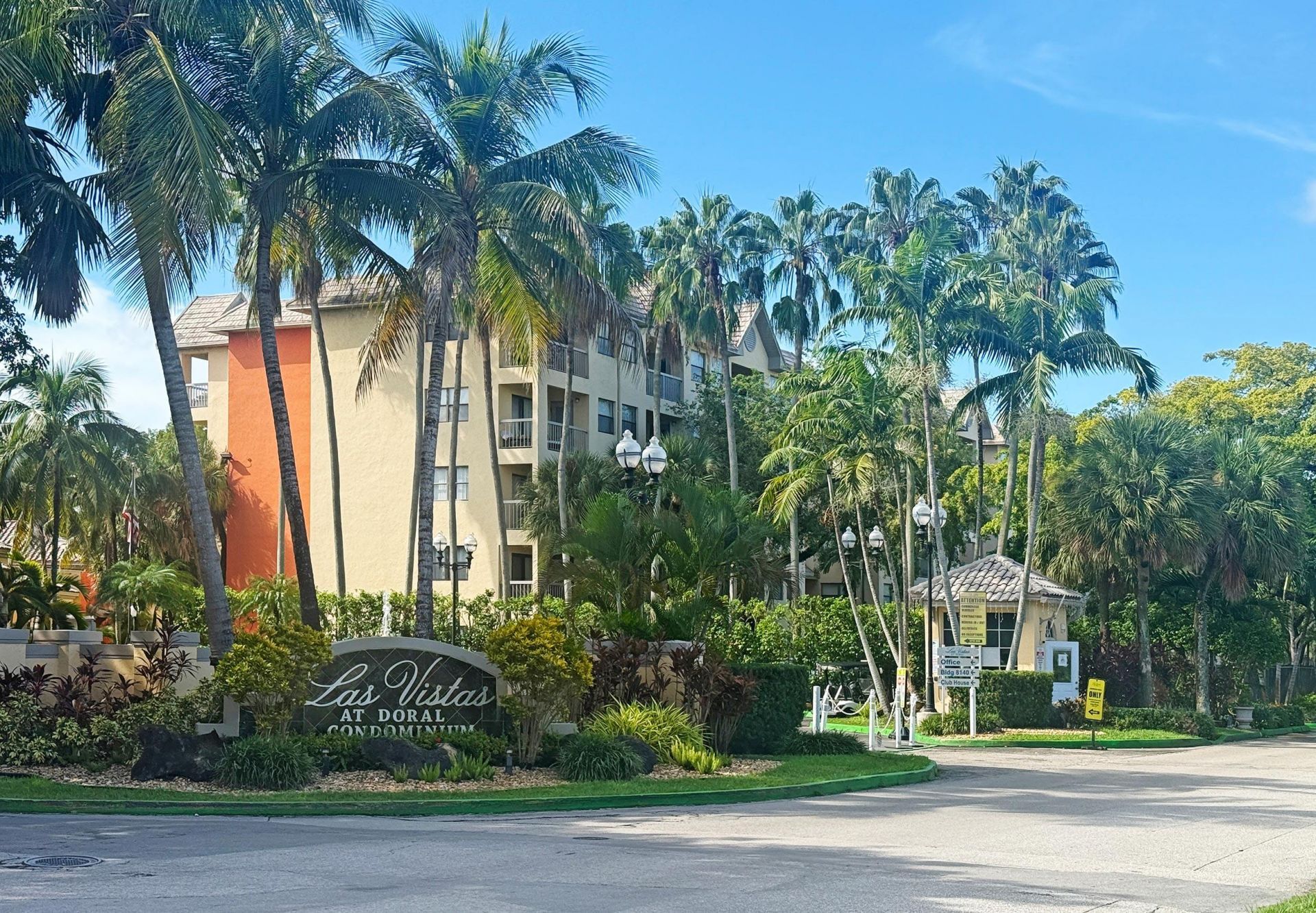 8290 Lake Drive, Unit 250, Doral, FL 33166 Photo