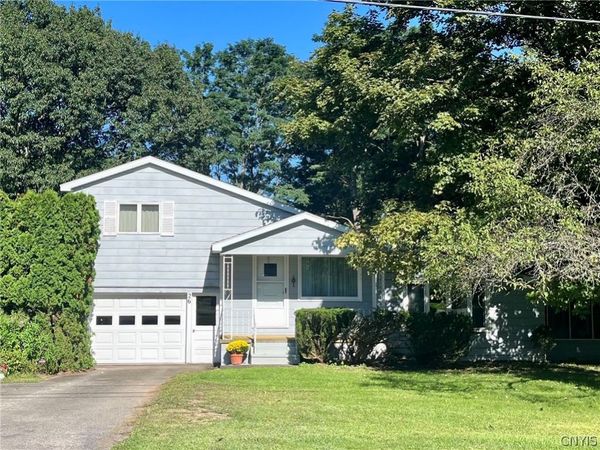 26 Morningside Drive, Hannibal, NY 13074