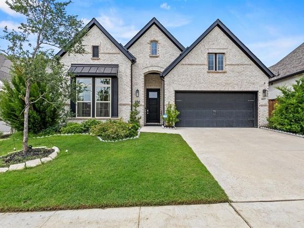 4017 Crepe Myrtle Street, Aubrey, TX 76227