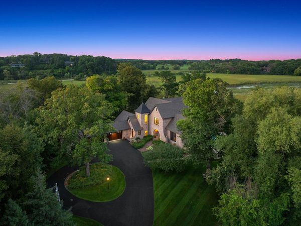 1070 Ferndale Road W, Wayzata, MN 55391