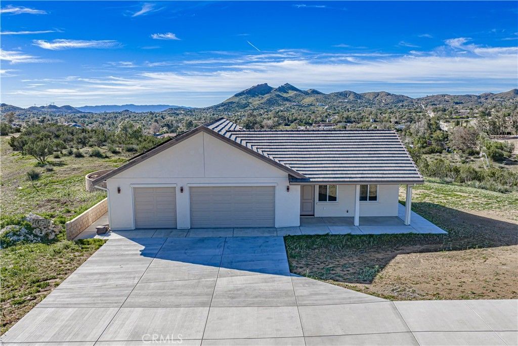 10540 Darling Road, Agua Dulce, CA 91350 Main Photo