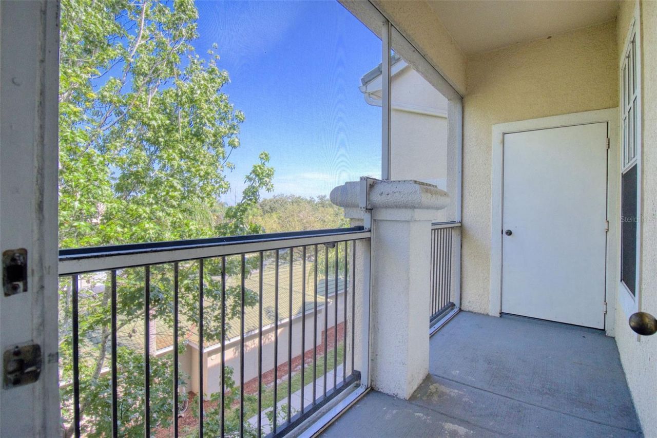 5146 Northridge Road, Unit 303, Sarasota, FL 34238 Photo