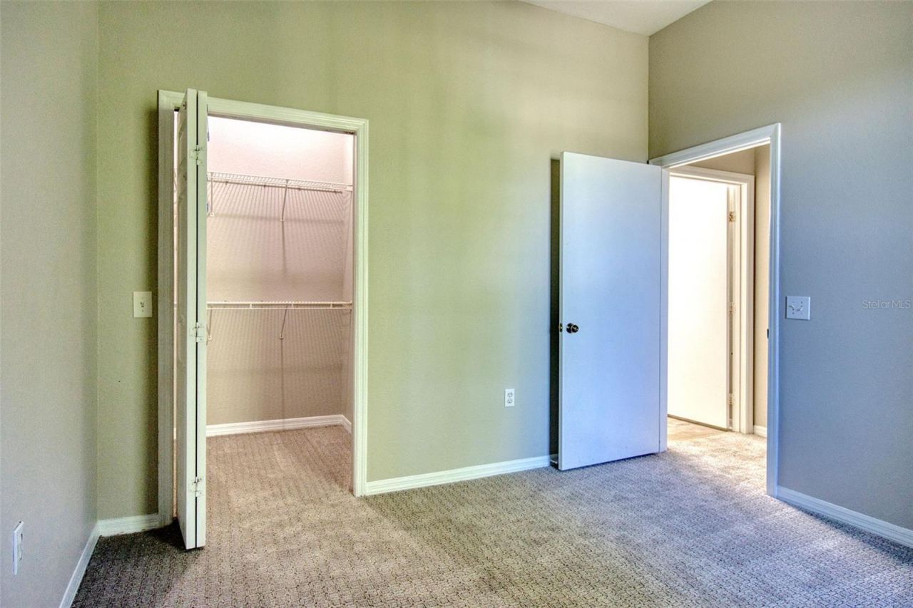 5146 Northridge Road, Unit 303, Sarasota, FL 34238 Photo