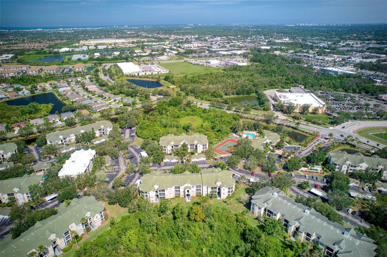 5146 Northridge Road, Unit 303, Sarasota, FL 34238 Photo