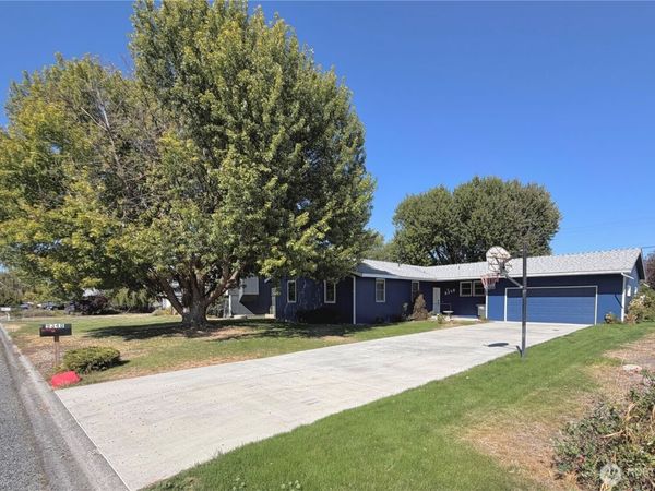 9348 Goodrich Road SE, Moses Lake, WA 98837