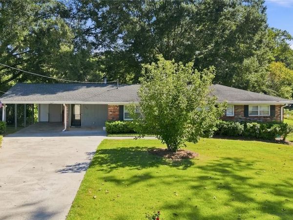 3388 Sanford Drive, Marietta, GA 30066