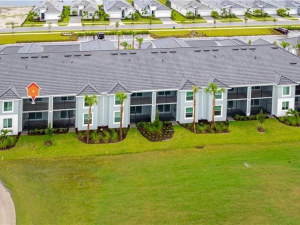 15435 GREEN ACRES AVE, Unit 2527, PUNTA GORDA, FL 33982