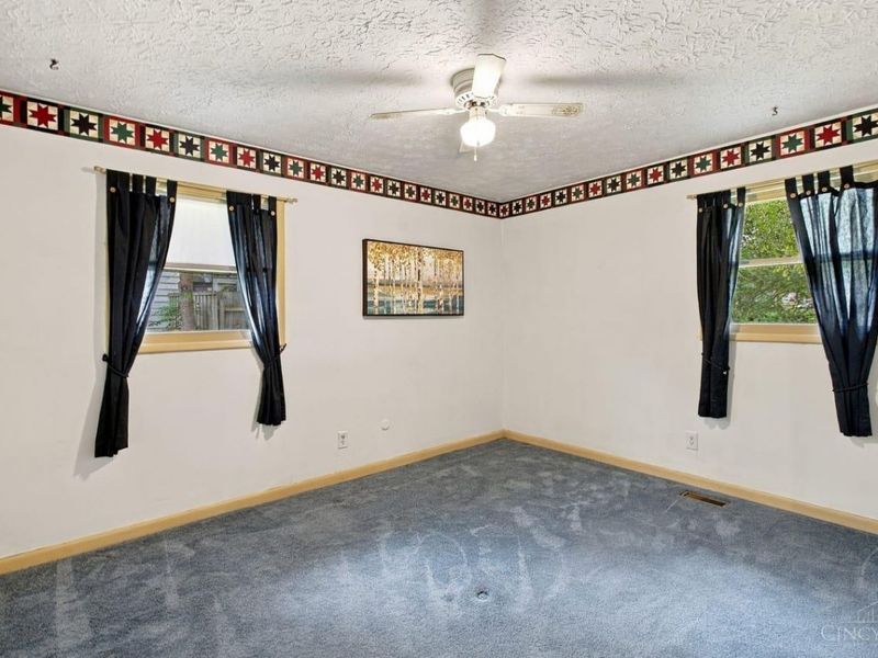 726 David Drive, Oxford, OH 45056 Photo 13