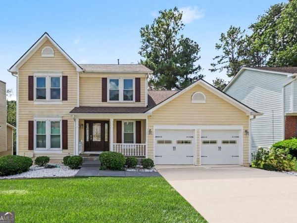 1975 Wynhurst Crossing, Stone Mountain, GA 30088