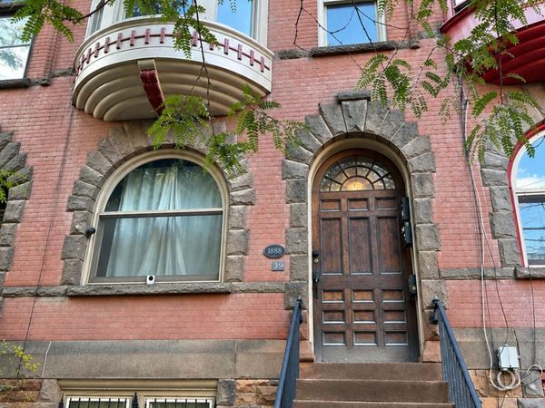 39 S Lake Avenue, Unit 3, Albany, NY 12203