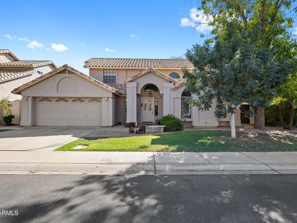 1717 E Watercress Lane, Gilbert, AZ 85234