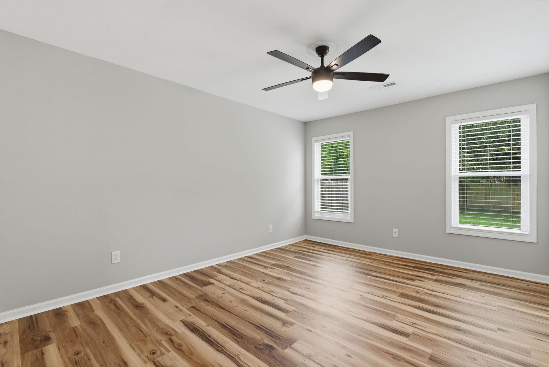 121 Heather Drive Photo 11