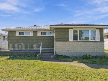 81 Poinciana Parkway, Buffalo, NY 14225