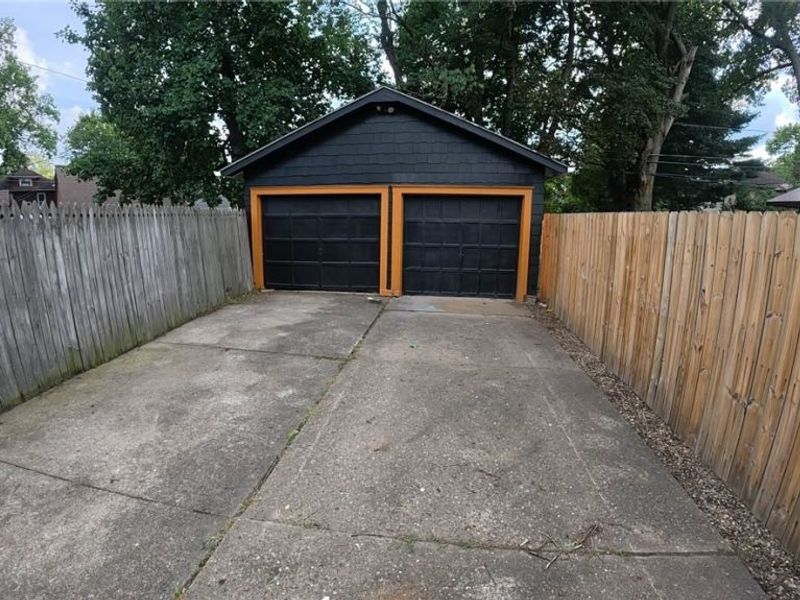 1227 Mcgregor Avenue NW, Canton, OH 44703 Photo 4