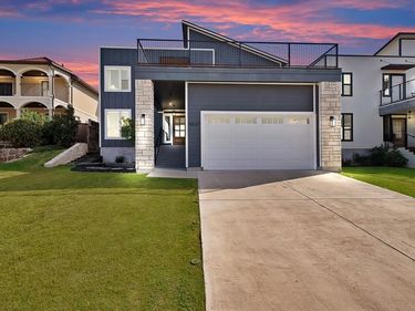 9037 Quarry Hill Court, Fort Worth, TX 76179