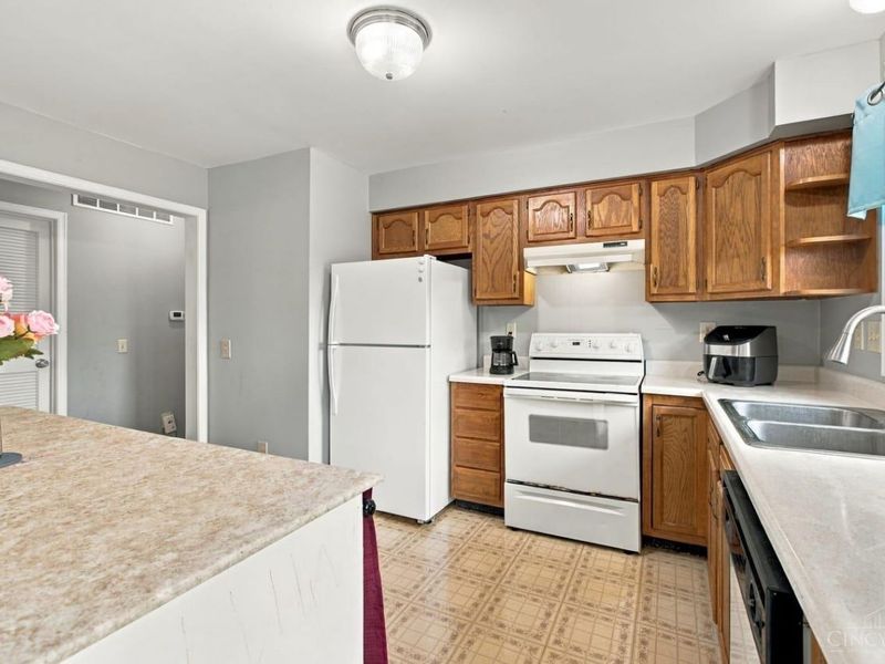 6351 Hester Road, Oxford, OH 45056 Photo 5