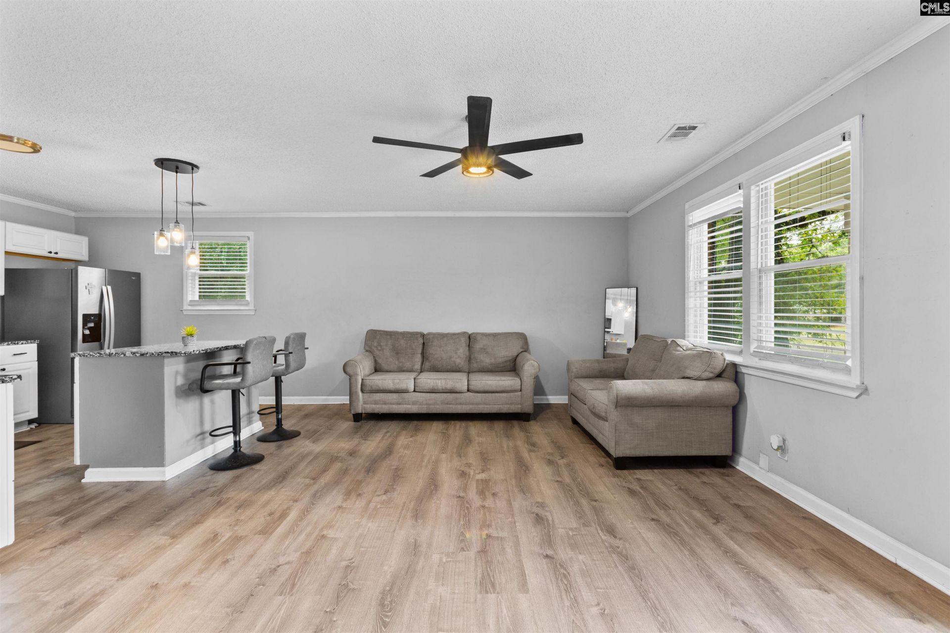 197 Baxter Circle  Photo 4