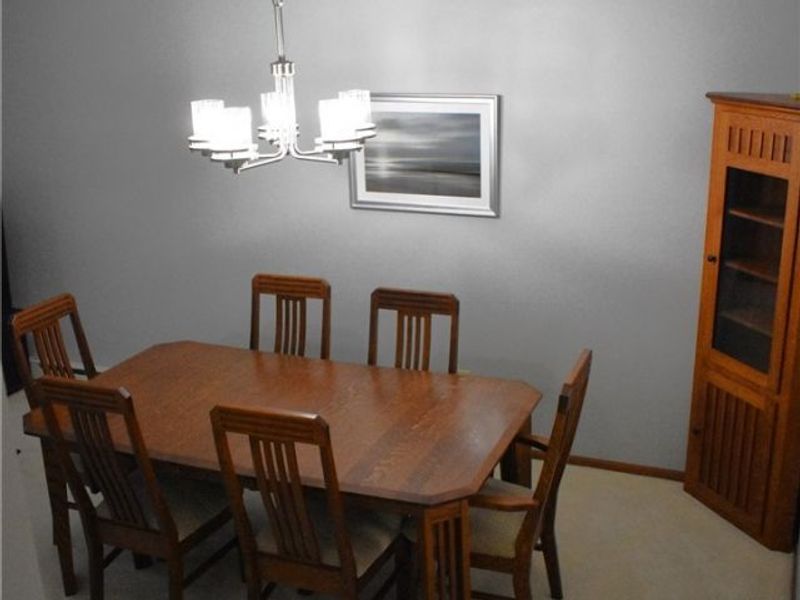 905 Quinebaug Court, Brunswick, OH 44212 Photo 8