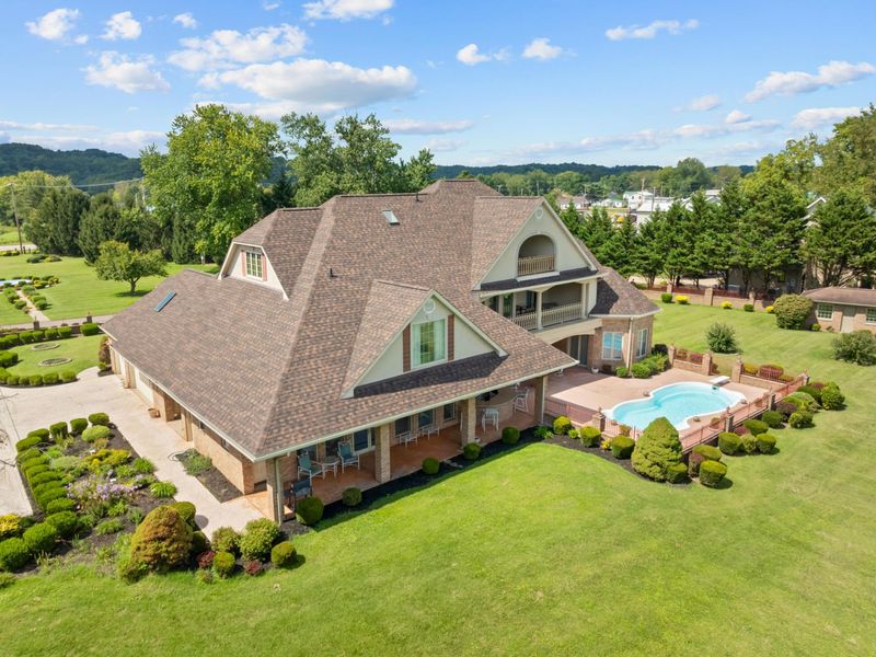 16 River Street, Gallipolis, OH 45631 Photo 2