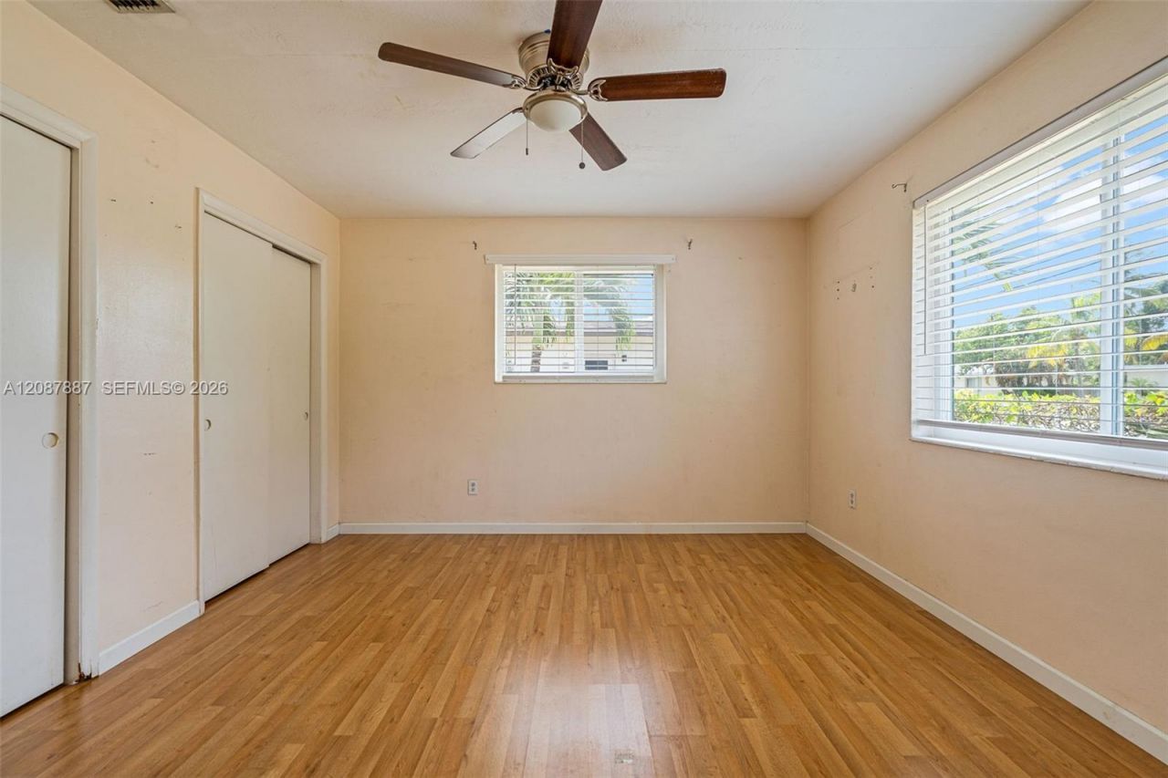 800 NW 48th Ter, Plantation, FL 33317 Photo