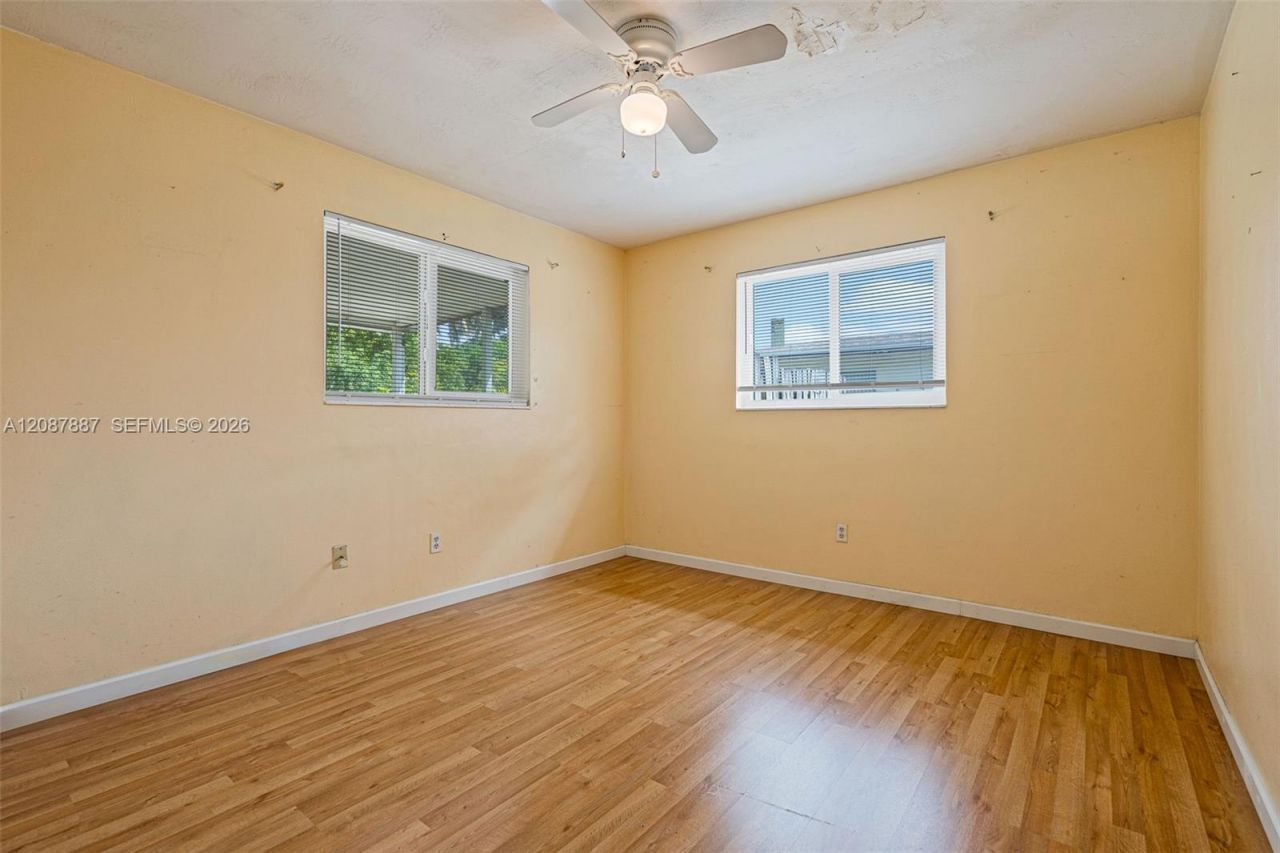 800 NW 48th Ter, Plantation, FL 33317 Photo
